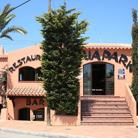 Hotel Bahia Park Cala En Porter  Exteriér fotografie