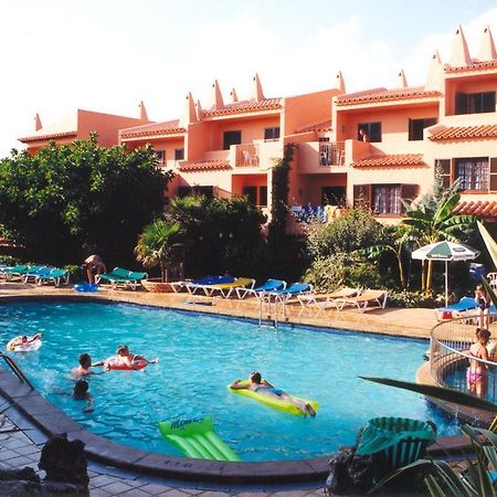 Hotel Bahia Park Cala En Porter  Zařízení fotografie
