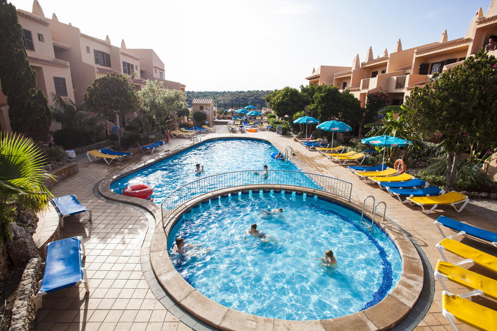 Hotel Bahia Park Cala En Porter  Exteriér fotografie