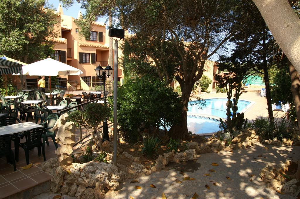 Hotel Bahia Park Cala En Porter  Exteriér fotografie